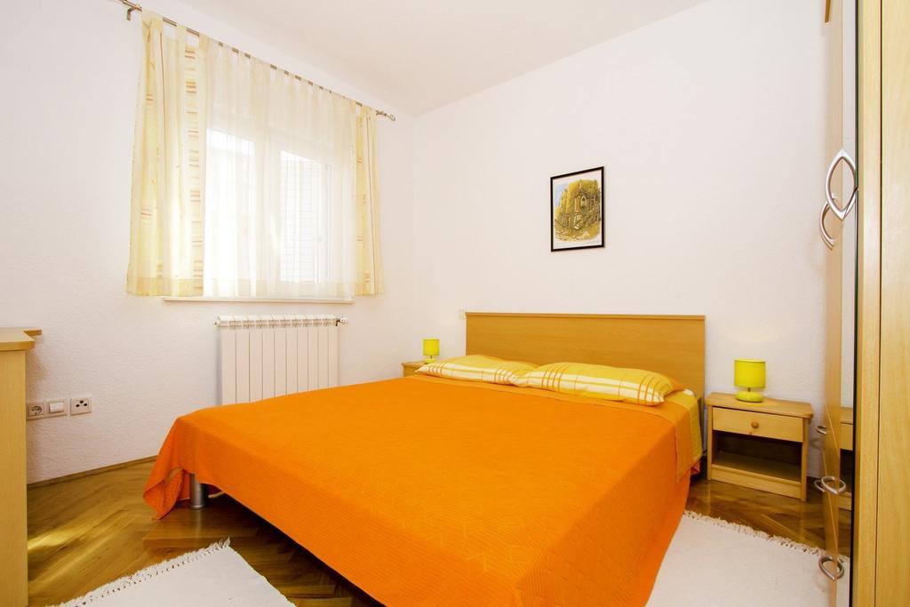 Apartments Zlatka Trogir Kamer foto